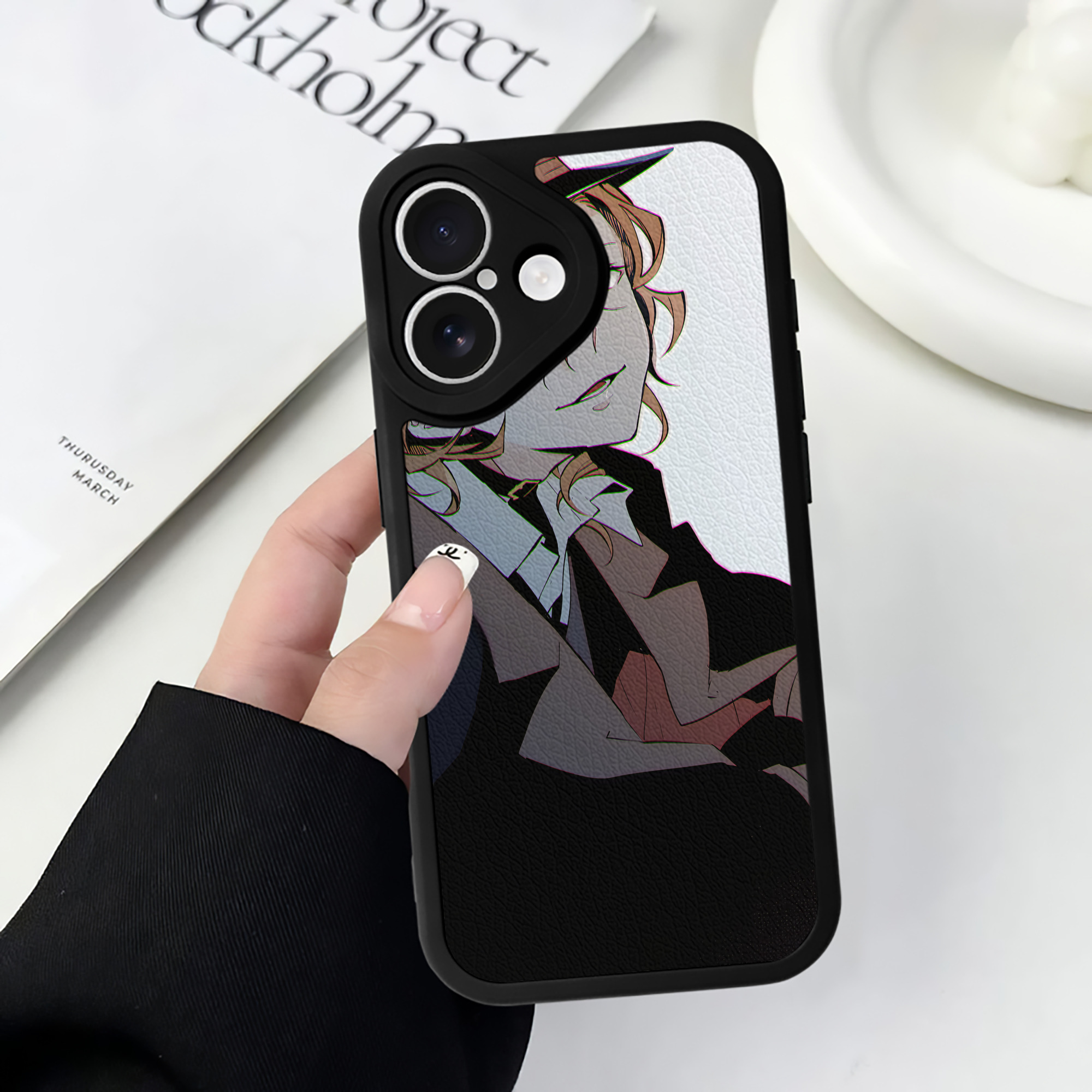 （画像用） 文豪ストレイドッグス Bungo Stray Dogs 【iPhone 16シリーズ対応】シリコンスマホケース（レザー調） 材質：シリコン